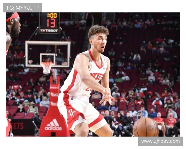 小迈克尔波特半场表现平平12投4中三分球命中率低迷仅得11分3篮板